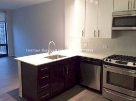 South Halsted St & West Adams St - Photo 1 of 1