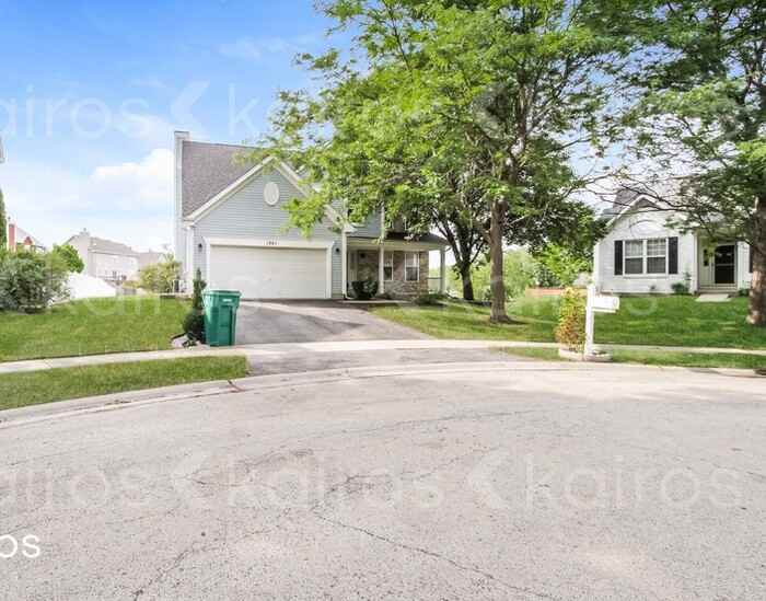 1861 Goss Ct - Photo 2 of 16