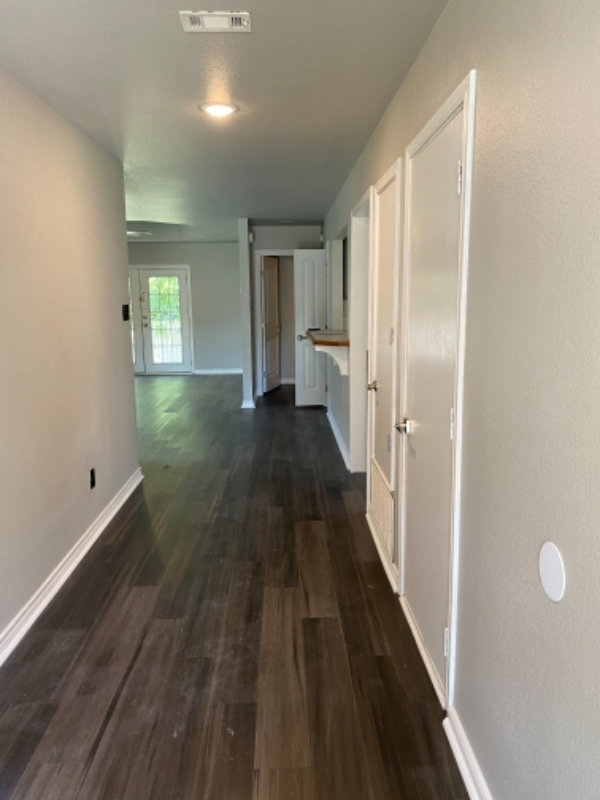 4110 Johnson St - Photo 2 of 23