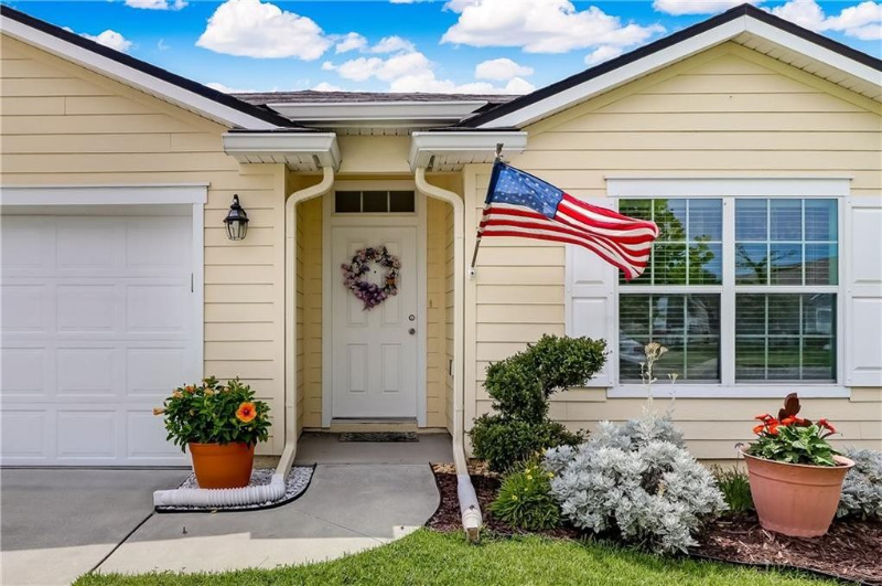 95124 Timberlake Dr - Photo 2 of 25