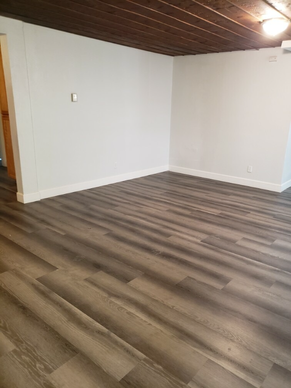 25880 Rollins Lake Rd - Photo 3 of 14