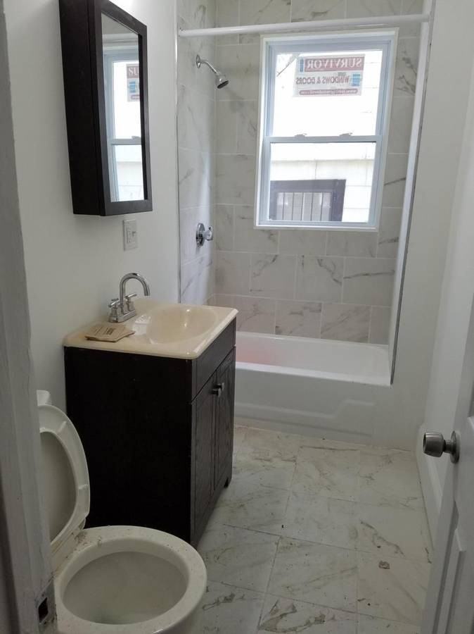 98 Topliff St #2ROOM1 - Photo 3 of 13