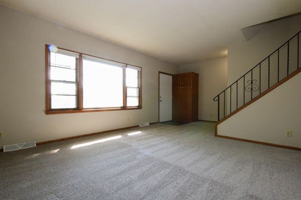 10826 France Ave S - Photo 3 of 22