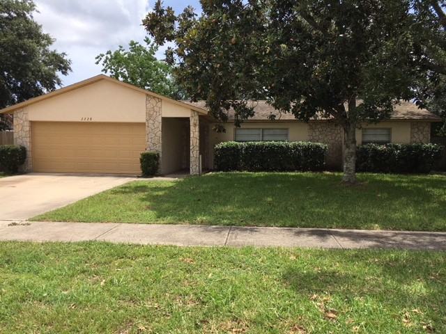 2228 Westminster Dr - Photo 2 of 24