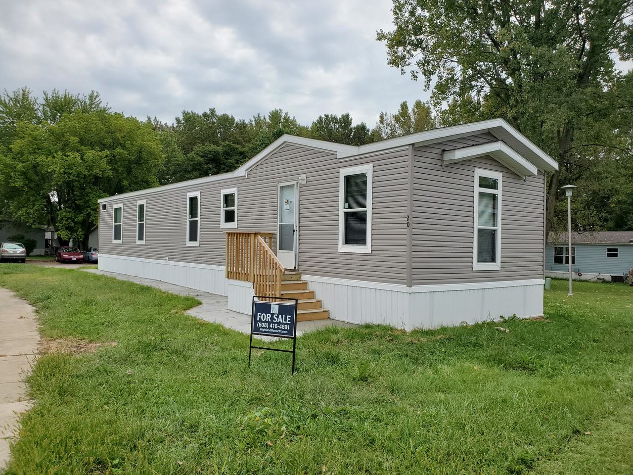 20 Rustic Parkway - Photo 3 of 28