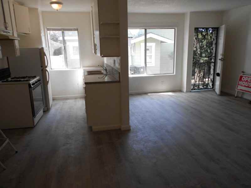 4702 Westth St - Photo 2 of 8