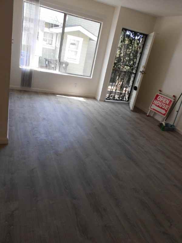 4702 Westth St - Photo 4 of 8