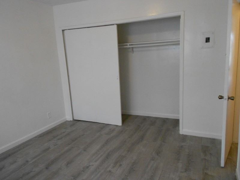 4702 Westth St - Photo 7 of 8