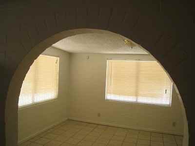 917 W Missouri St #1 - Photo 3 of 11