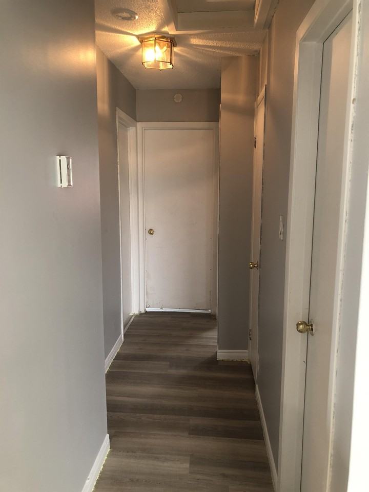 920 Suzanne St #1 - Photo 3 of 10