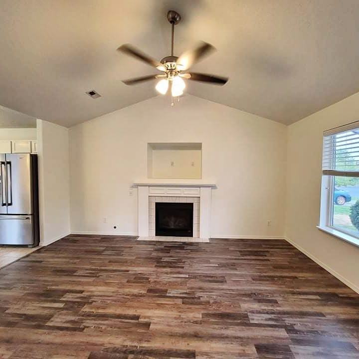 3365 West Thorndale Loop - Photo 2 of 7