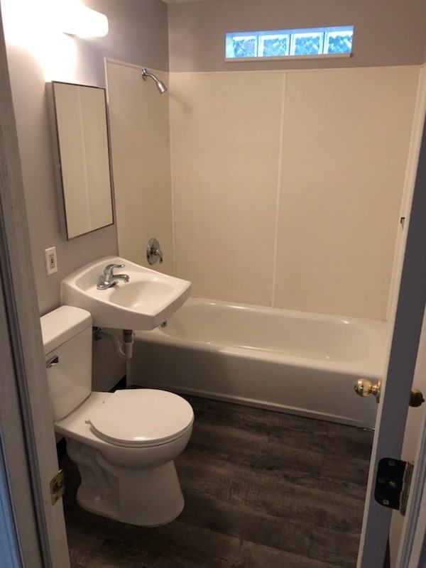 723 W Mary St #3 - Photo 4 of 6