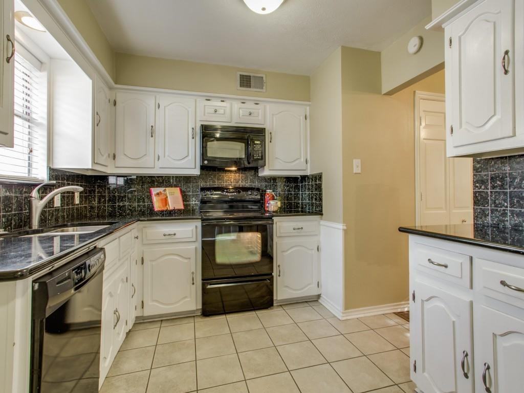 10524 Barrywood Dr - Photo 3 of 8