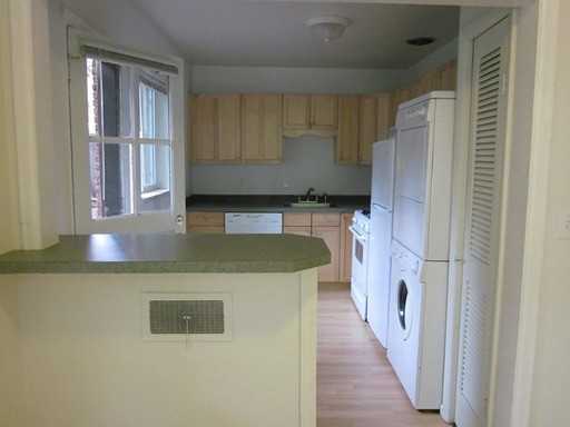 753 19th St - Photo 3 of 7