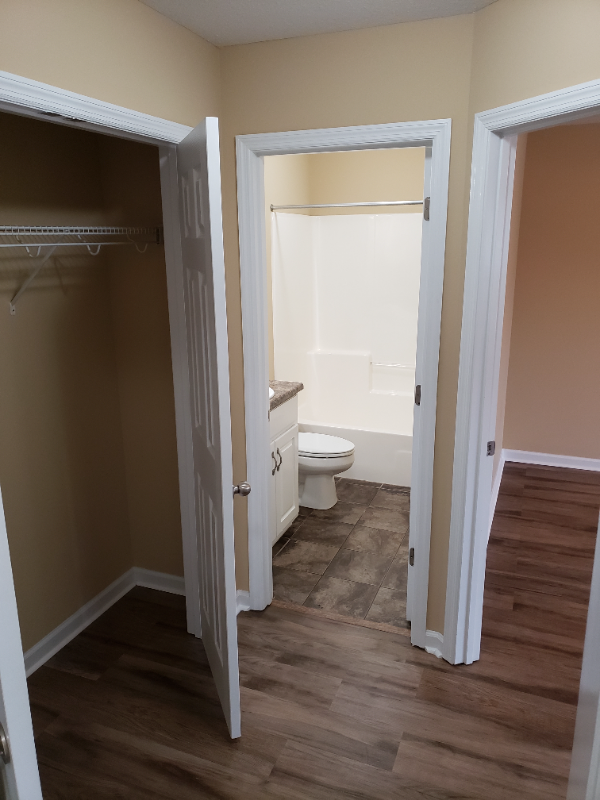 120 Cody Dr - Photo 2 of 10