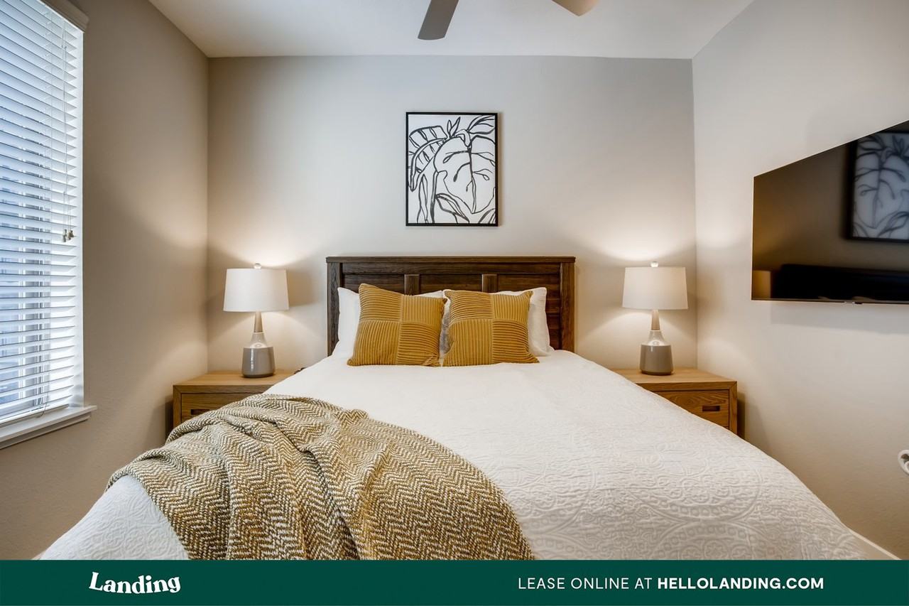 2120 Blake St - Photo 2 of 23