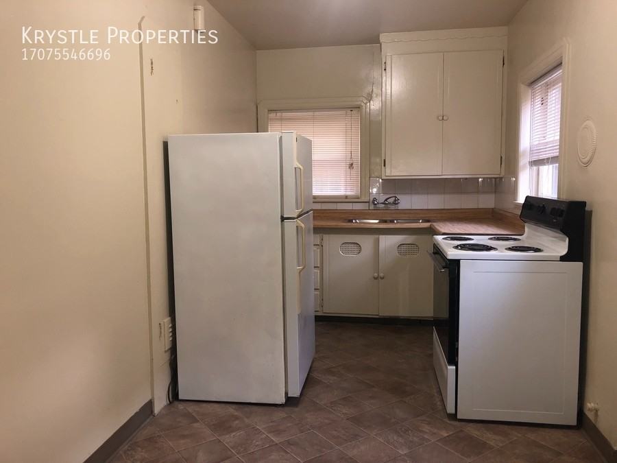 1029 Sutter St - Photo 3 of 5