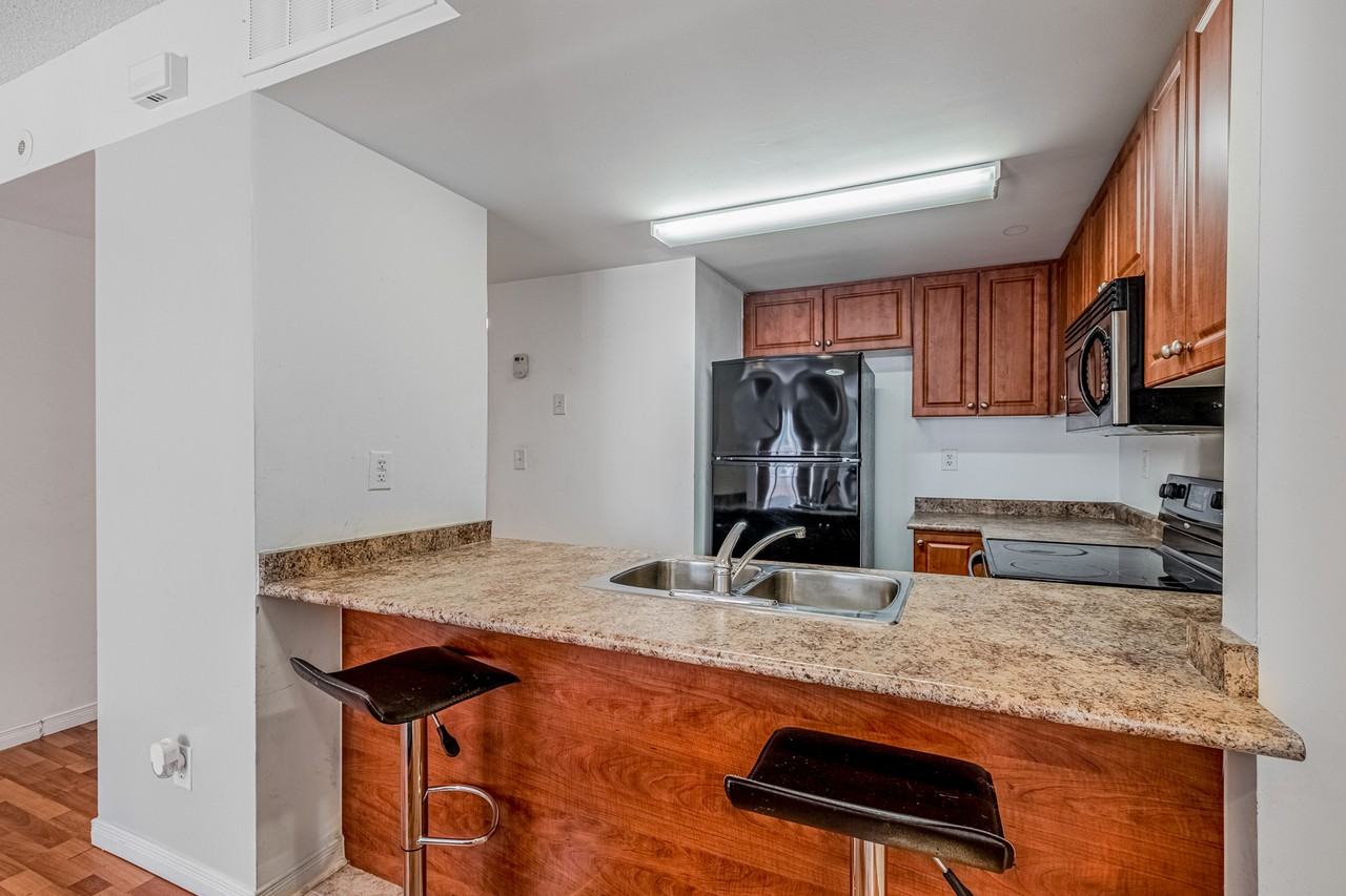 3049 Finch Avenue West #2016 - Photo 2 of 9