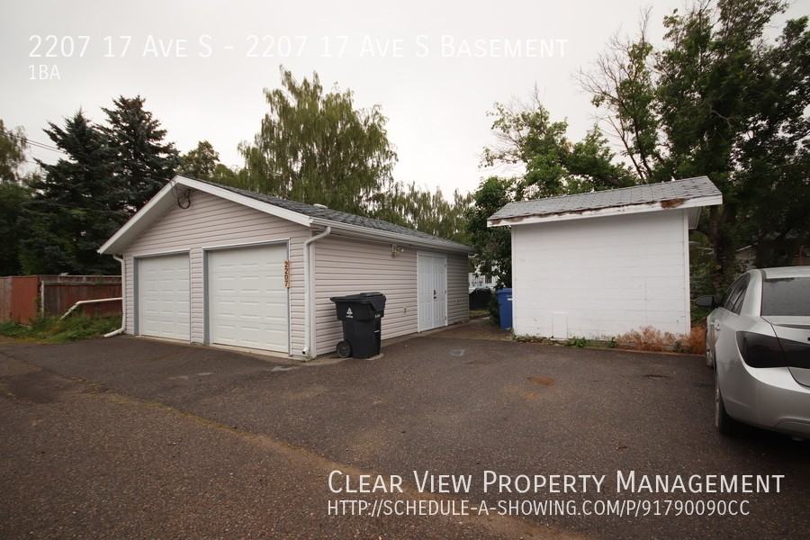 2207 17 Ave S Bsmt #Bsmt - Photo 3 of 21