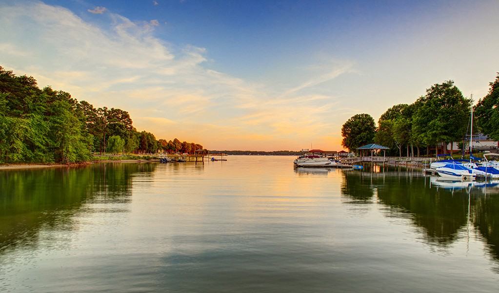 LangTree Lake Norman Apartments - Photo 2 of 37