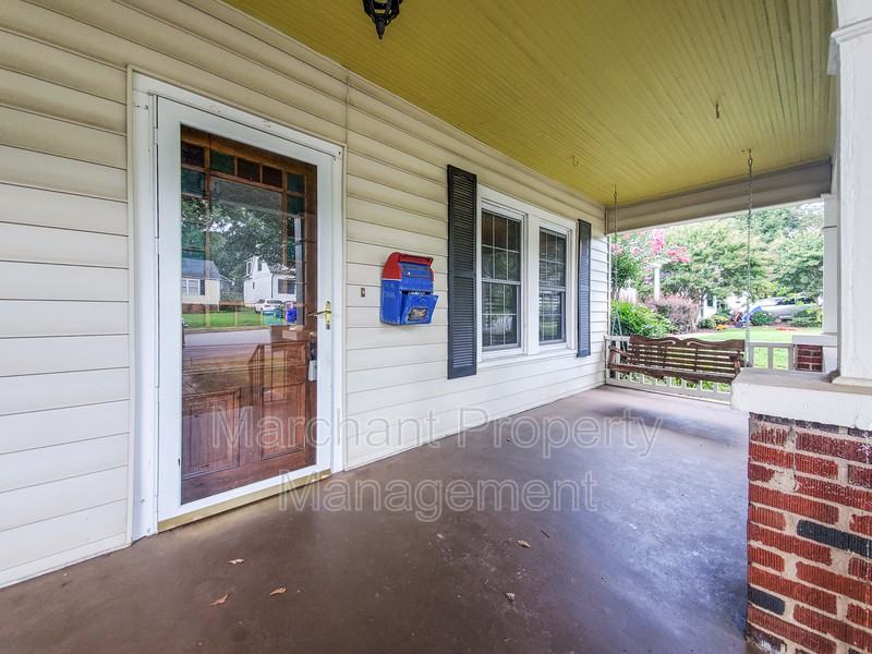 38 Keowee Ave - Photo 4 of 30