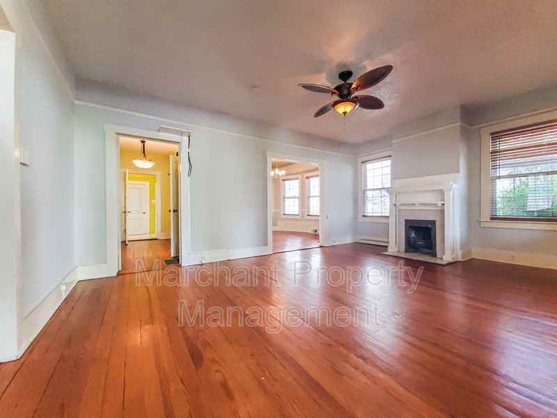 38 Keowee Ave - Photo 5 of 30