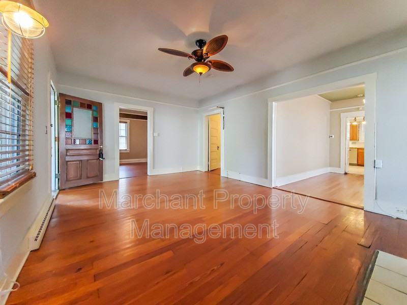 38 Keowee Ave - Photo 6 of 30
