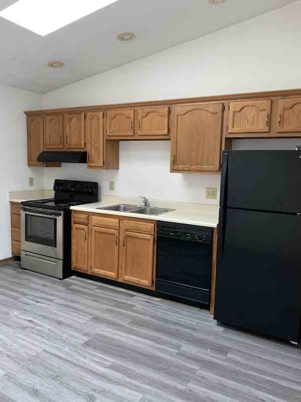 1480 1480 Wayne Street - A - Photo 3 of 8