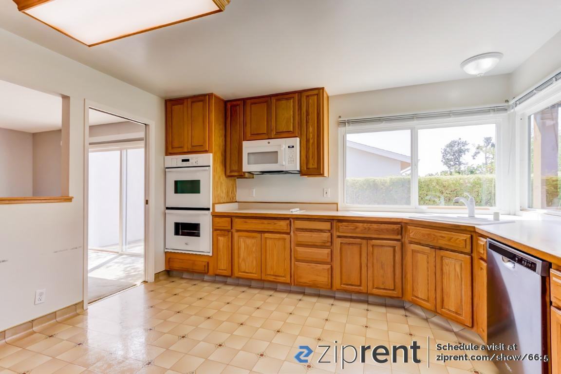 852 Vega Cir - Photo 3 of 20