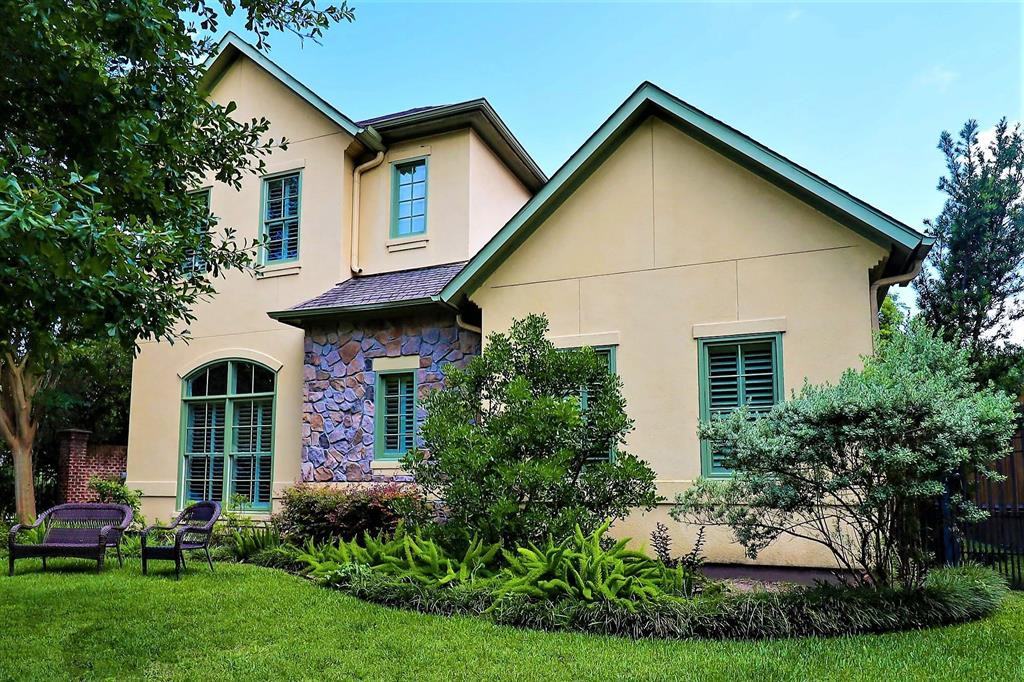 8850 Inverness Park Way - Photo 3 of 32