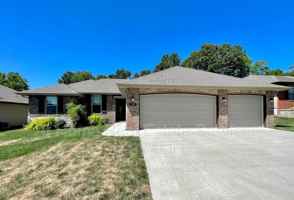 featured image of 113 North Glengary Drive