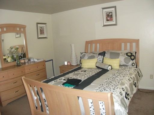 5208 Lancelot Ln NW - Photo 2 of 8