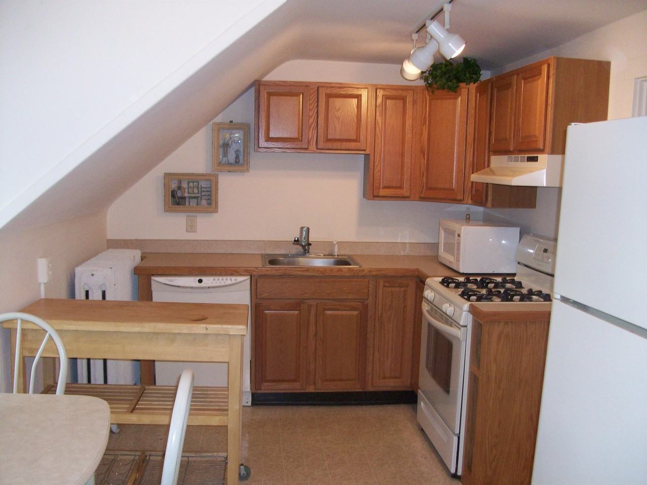 210 Williams St #3 - Photo 3 of 13