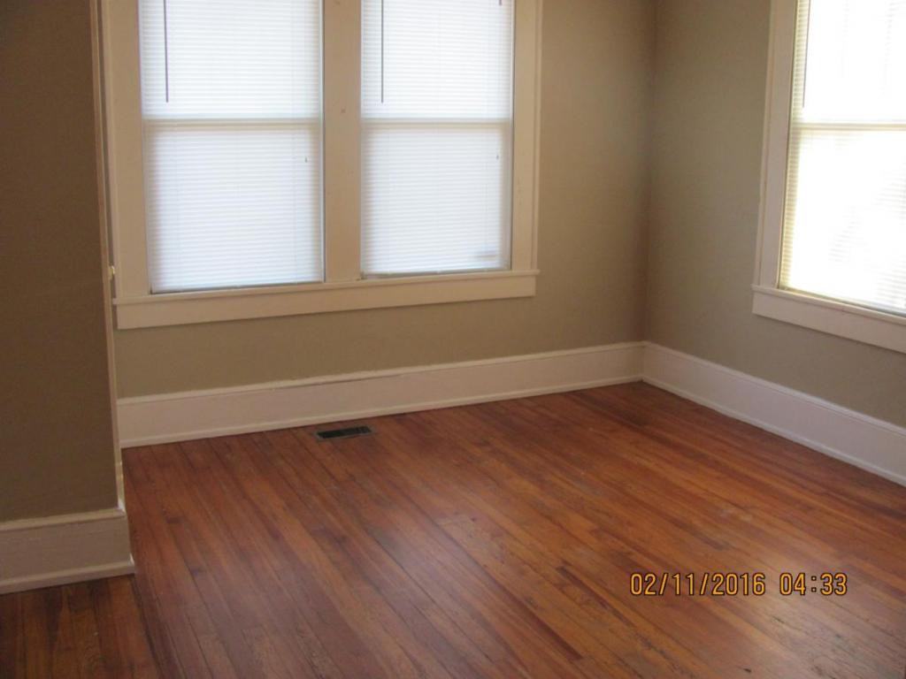 241 Ebenezer Avenue - Photo 5 of 16