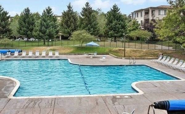 4 Admiral Drive #B427 - Photo 3 of 21