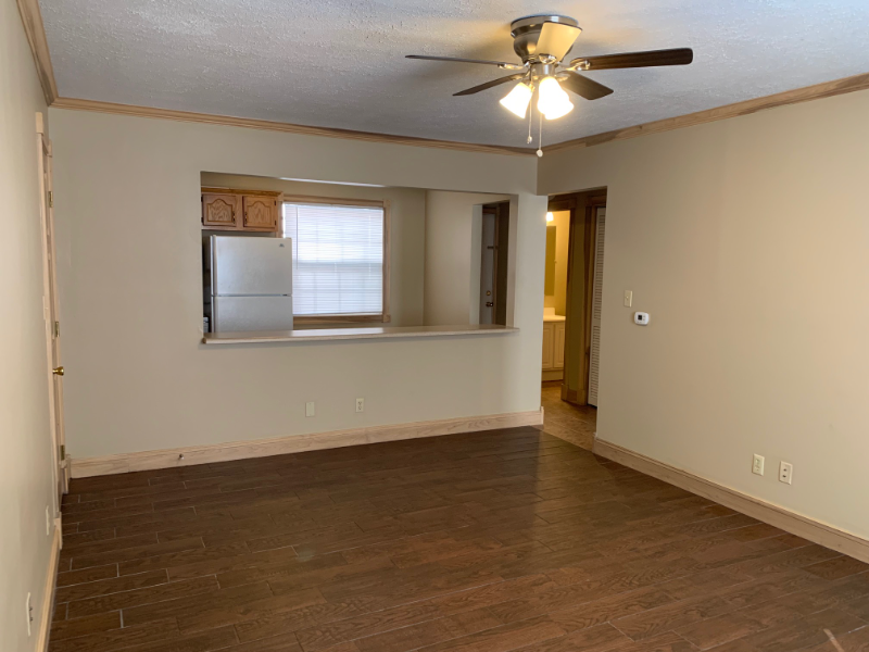 2305 Adams Ave #21