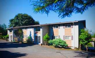 featured image of 308 Summit Ave N #30