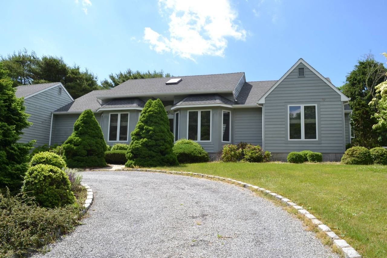 56 Lower 7 Ponds Rd - Photo 2 of 22