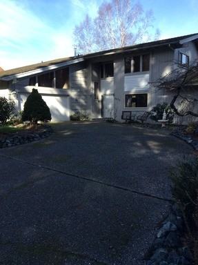 2475 Discovery Pl - Photo 3 of 31