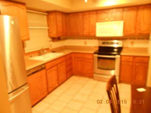 2626 N 127th St - Photo 3 of 6