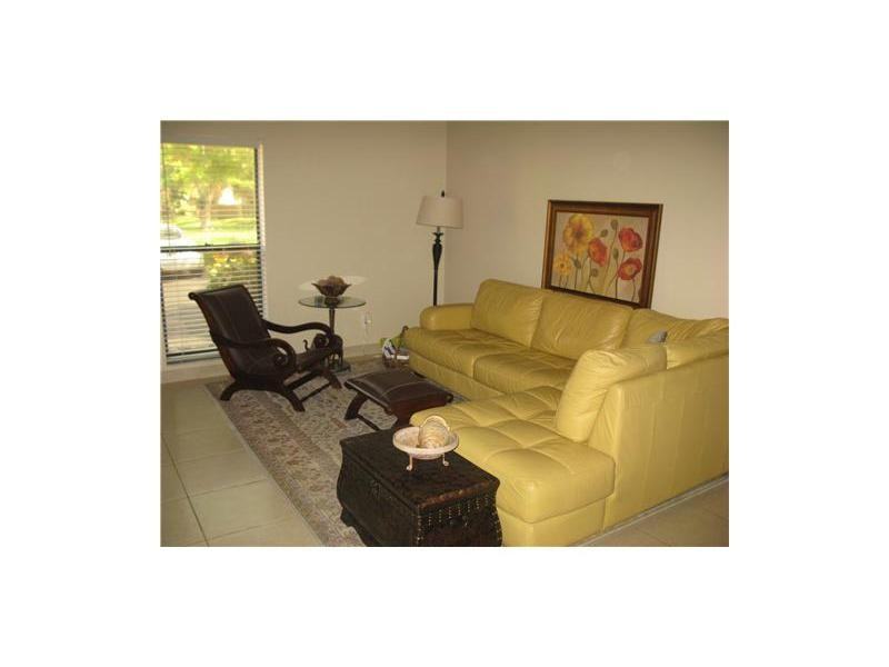 11411 SW 109th Rd - Photo 3 of 7