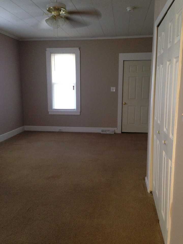 52 Willow St - Photo 2 of 7