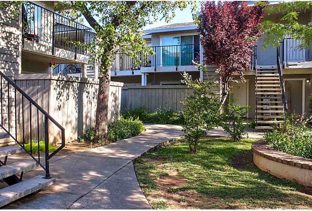 1979 Grande Cir Apartments in Fairfield, CA 94533 Zumper