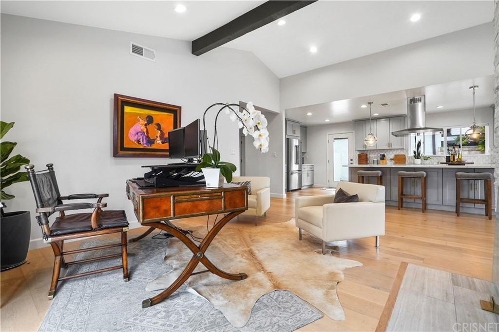 23107 Park Contessa - Photo 2 of 25