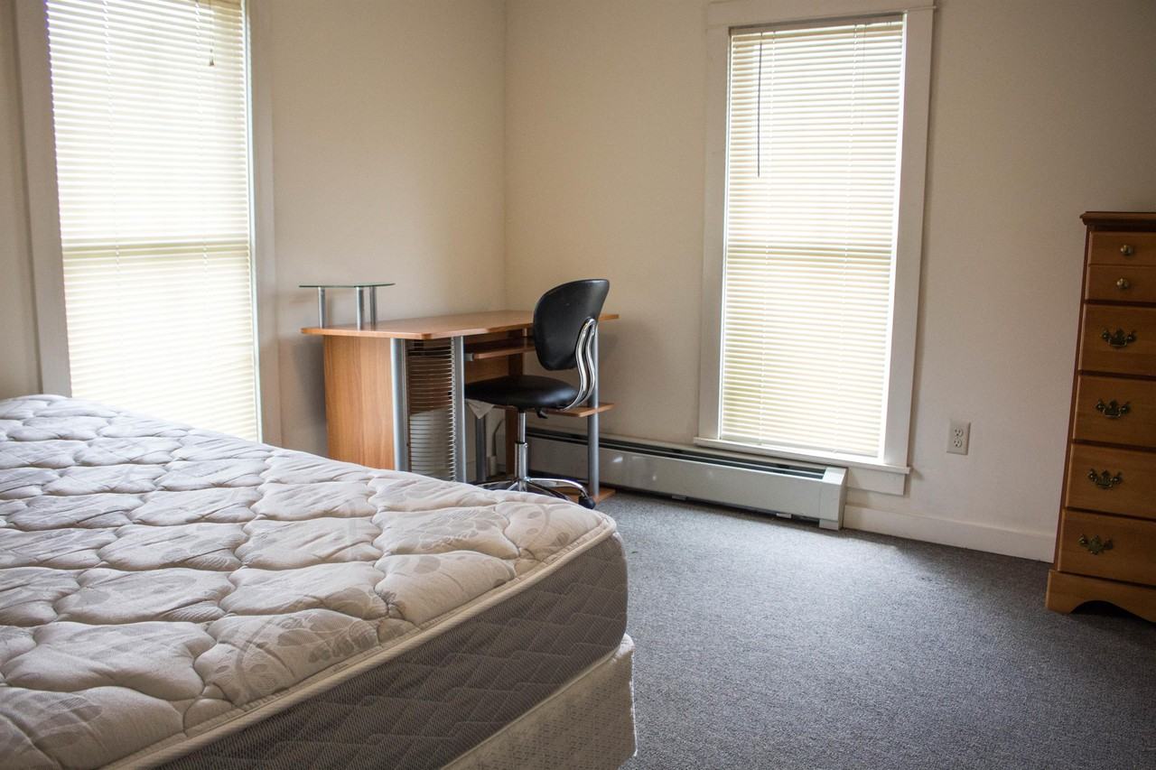 208 Williams Street #1 - Photo 4 of 11