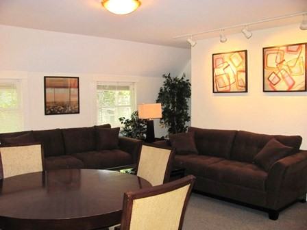 209 Williams St Rear #1 - Photo 5 of 12