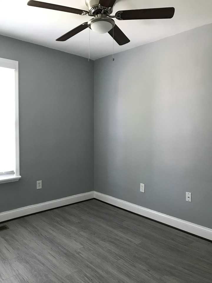 5324 Ready Avenue - Photo 3 of 9