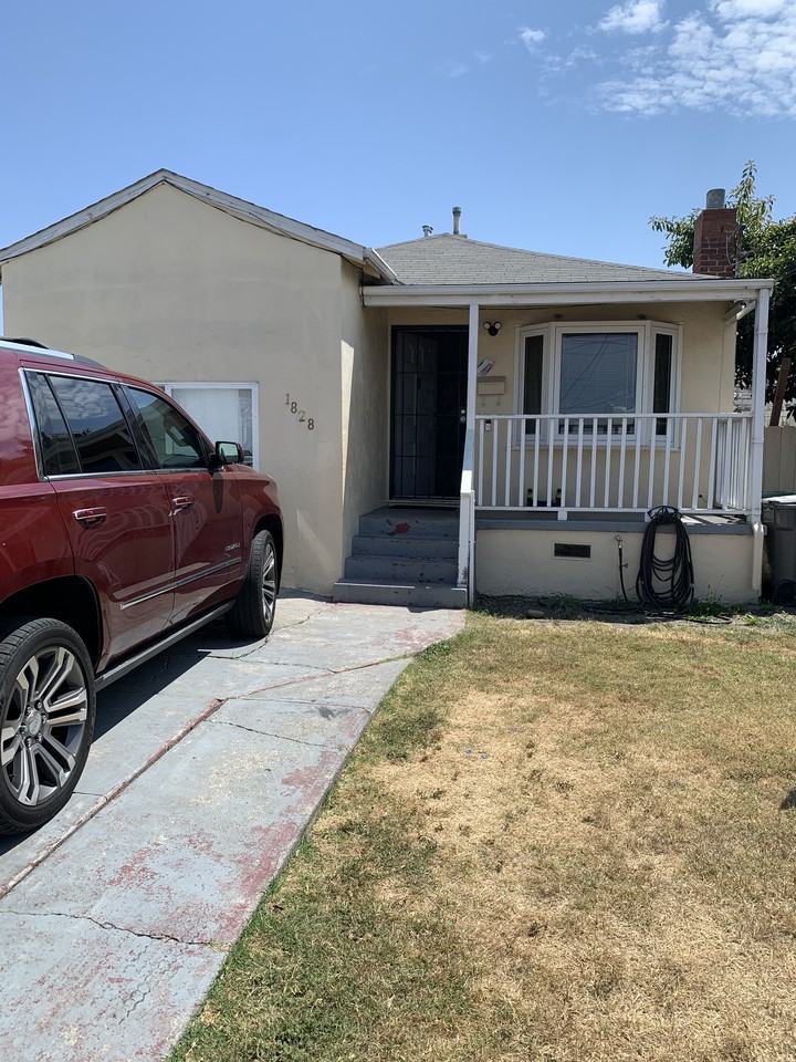 1828 106th Avenue - Photo 2 of 15