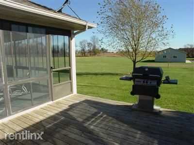 2575 Valley Ridge Dr - Photo 3 of 10