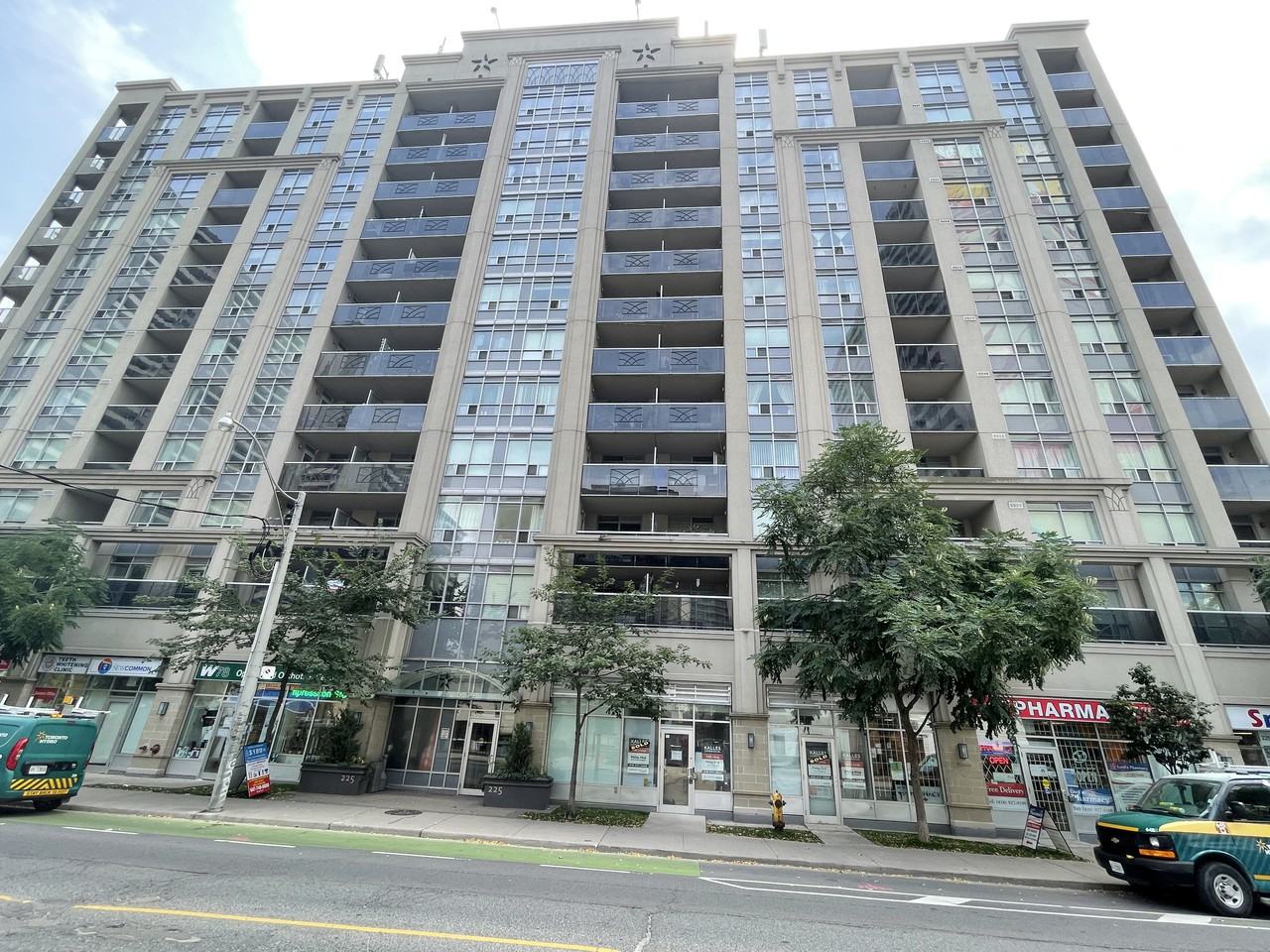 225 Wellesley Street East ##1004